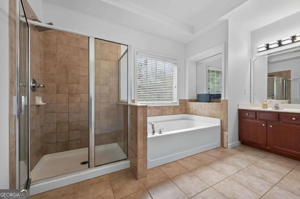 3880 Fairhill PT Alpharetta, GA 30004