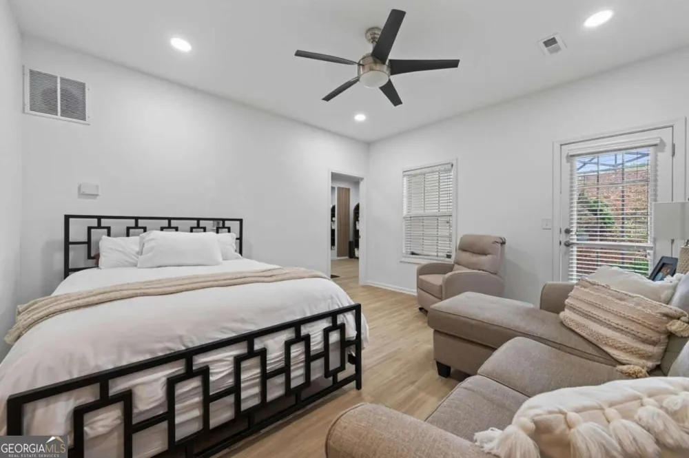 3880 Fairhill PT Alpharetta, GA 30004