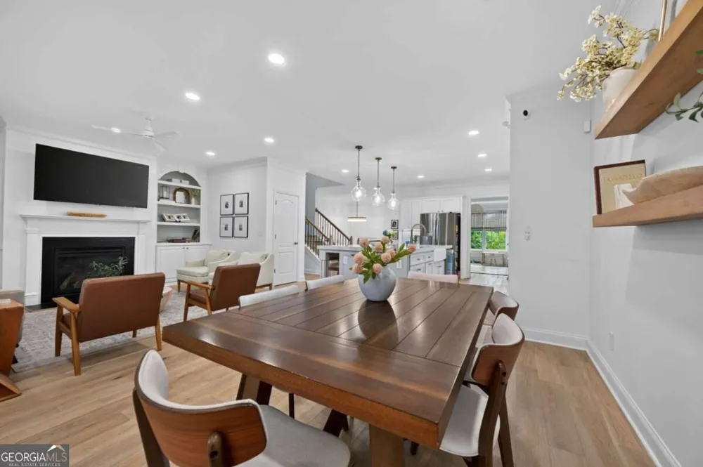 3880 Fairhill PT Alpharetta, GA 30004