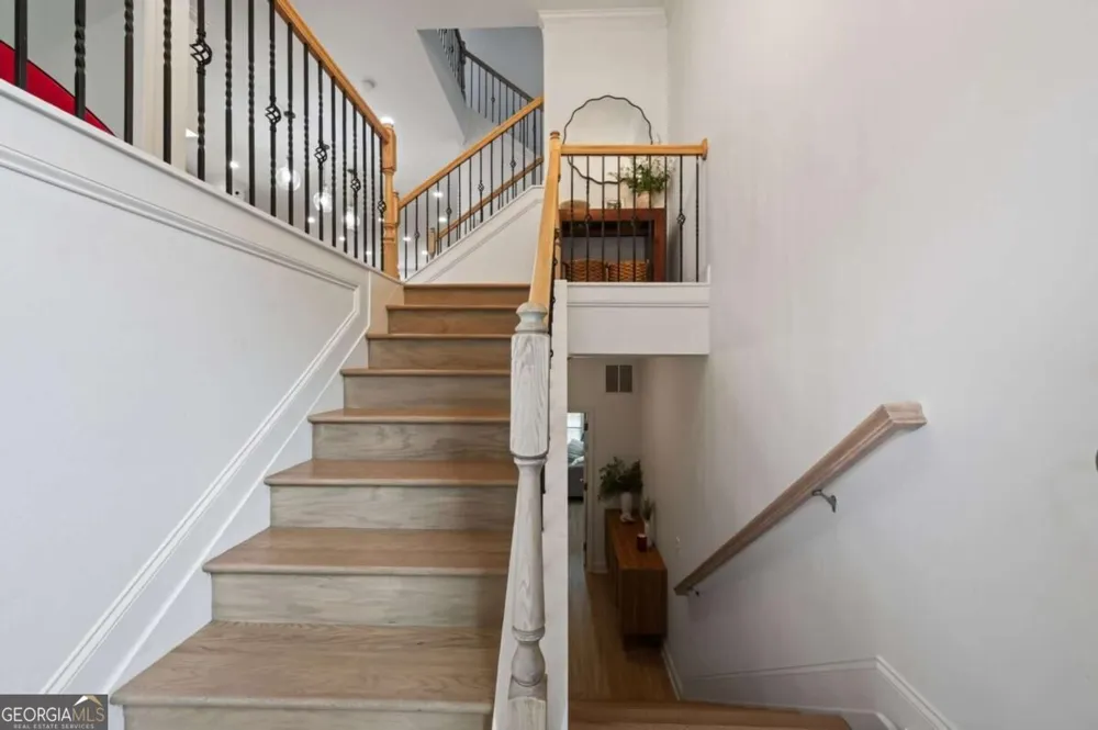 3880 Fairhill PT Alpharetta, GA 30004