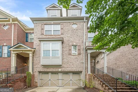 3880 Fairhill PT