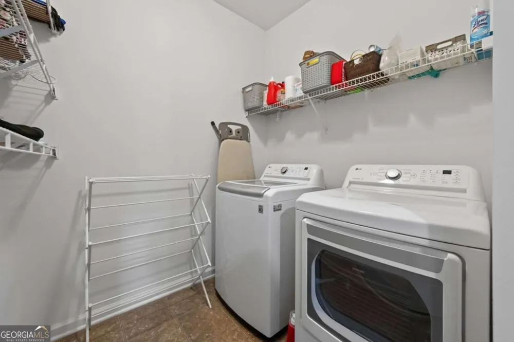 3880 Fairhill PT Alpharetta, GA 30004