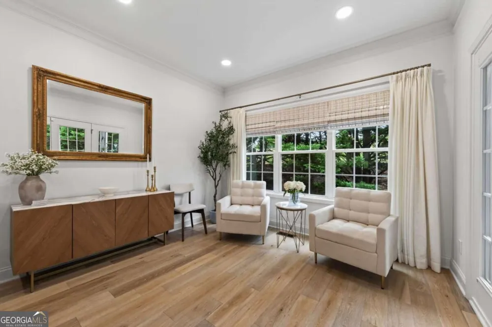 3880 Fairhill PT Alpharetta, GA 30004