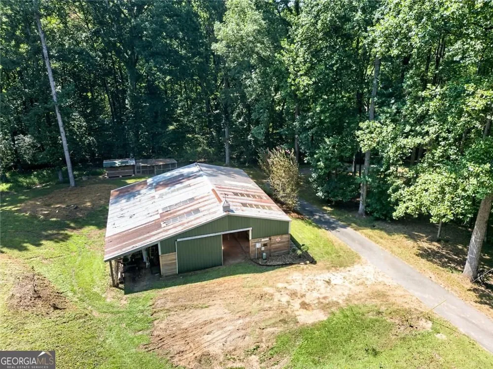534 Adams RD Fayetteville, GA 30214