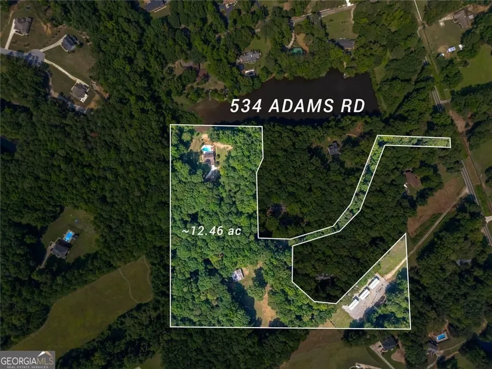 534 Adams RD Fayetteville, GA 30214