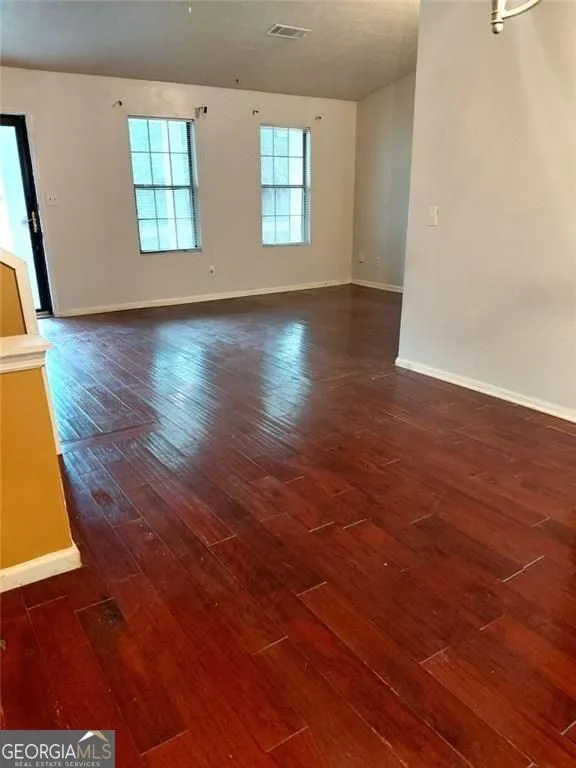 817 Forest PATH Stone Mountain, GA 30088