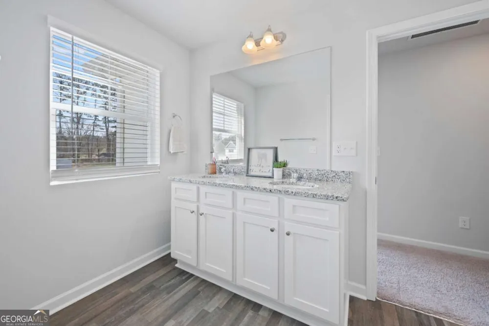 1441 Stephens View DR Loganville, GA 30052