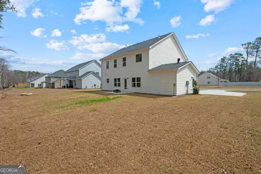 1441 Stephens View DR Loganville, GA 30052