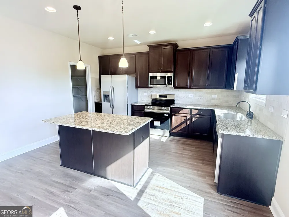 145 Hounds WAY Griffin, GA 30224