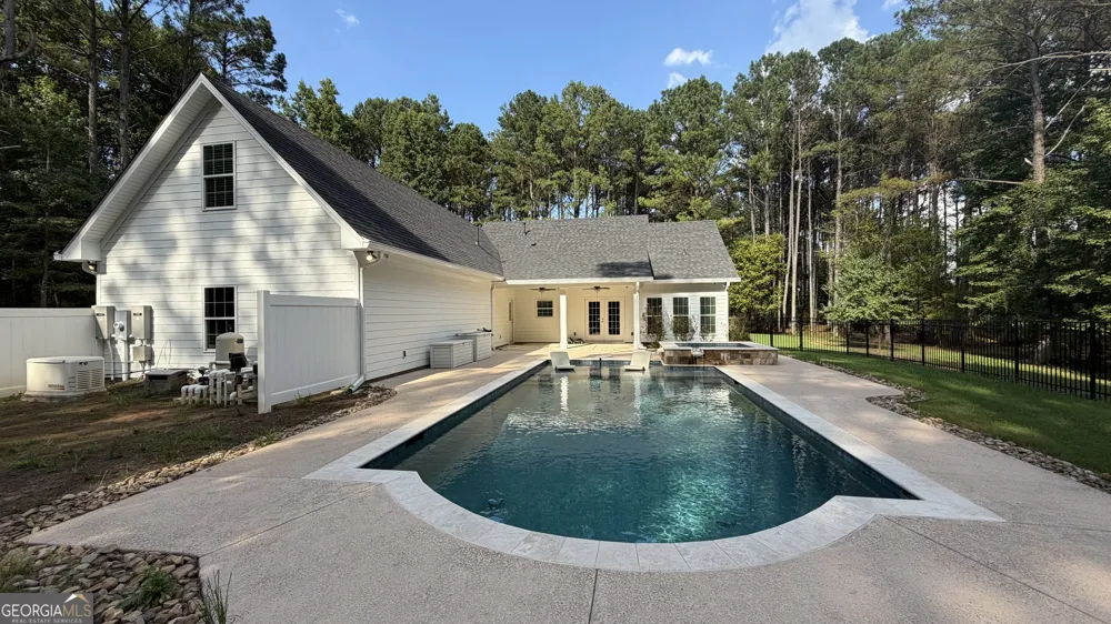 750 Roscoe RD Newnan, GA 30263