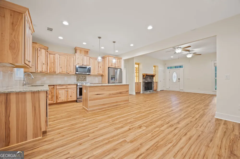 750 Roscoe RD Newnan, GA 30263