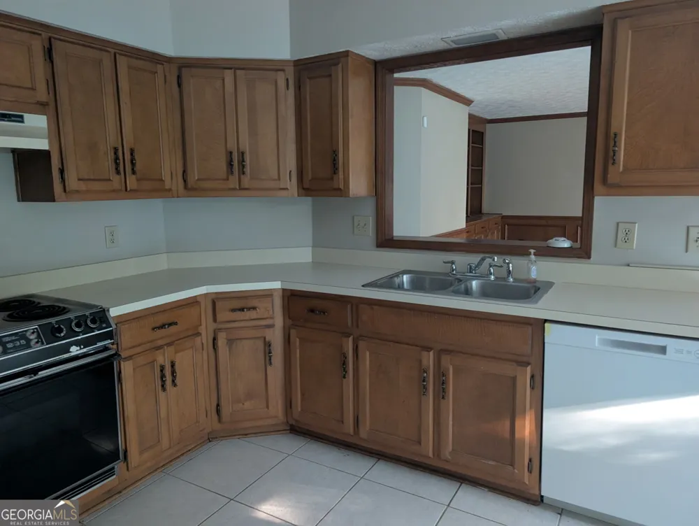307 Korinna CT Peachtree City, GA 30269