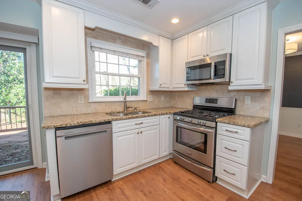 201 Lanyard LOOP Peachtree City, GA 30269