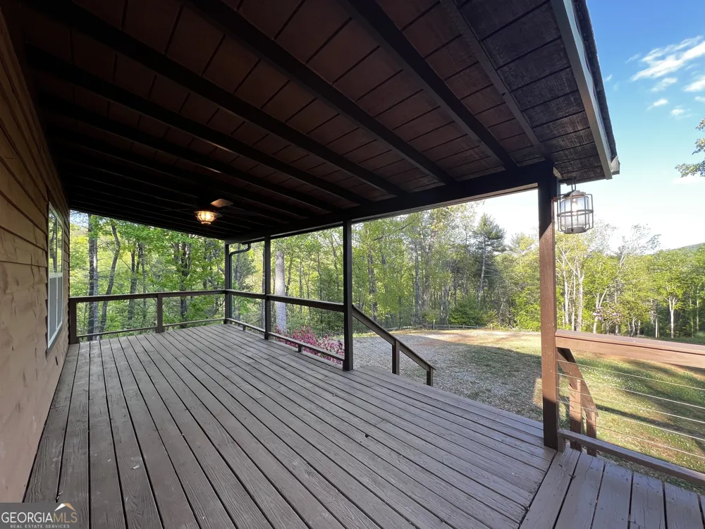 221 Muscadine RD Dahlonega, GA 30533