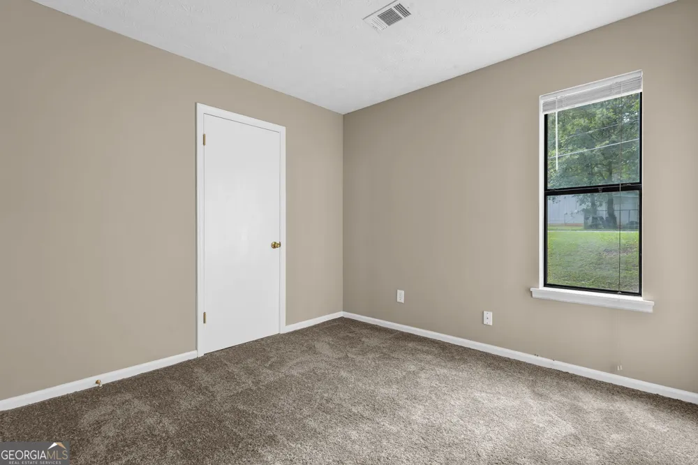 8997 Huntwood LN Riverdale, GA 30274