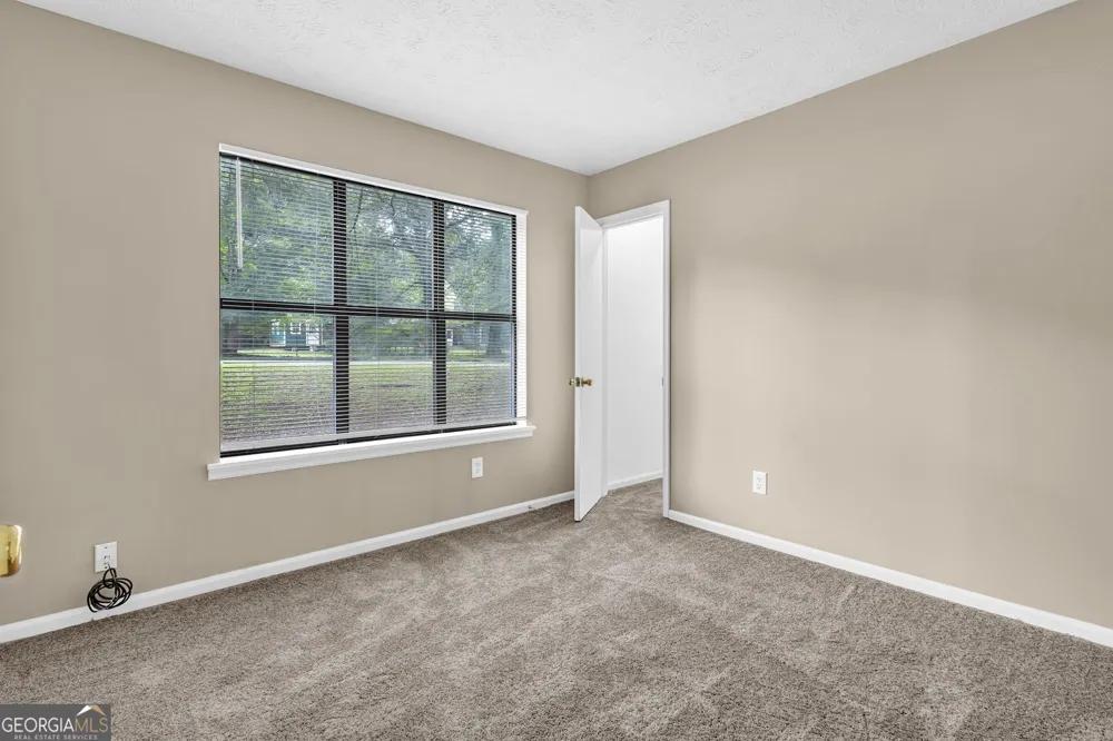 8997 Huntwood LN Riverdale, GA 30274