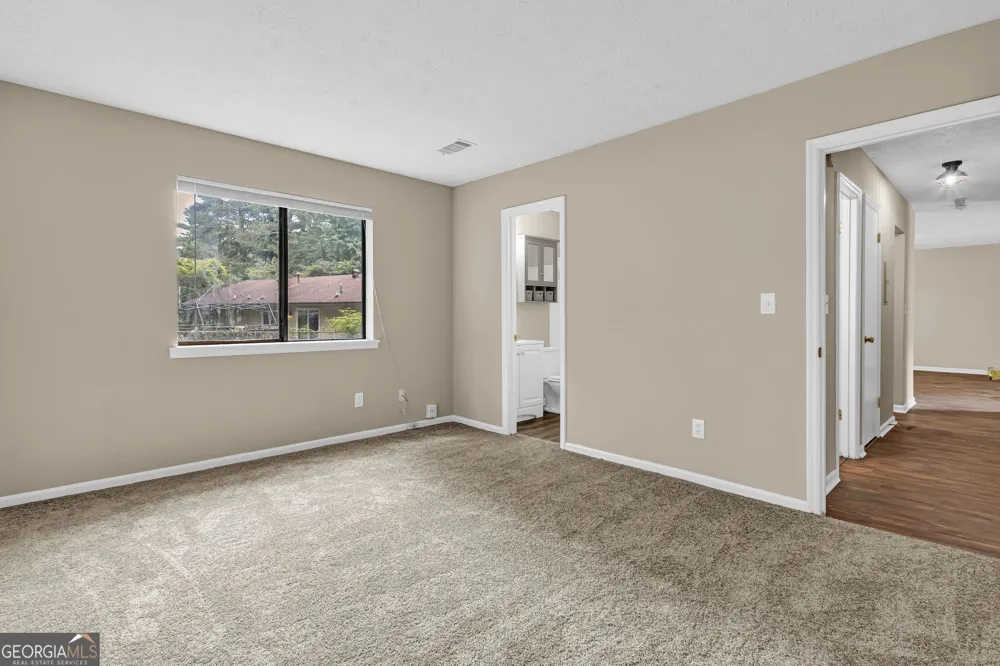 8997 Huntwood LN Riverdale, GA 30274