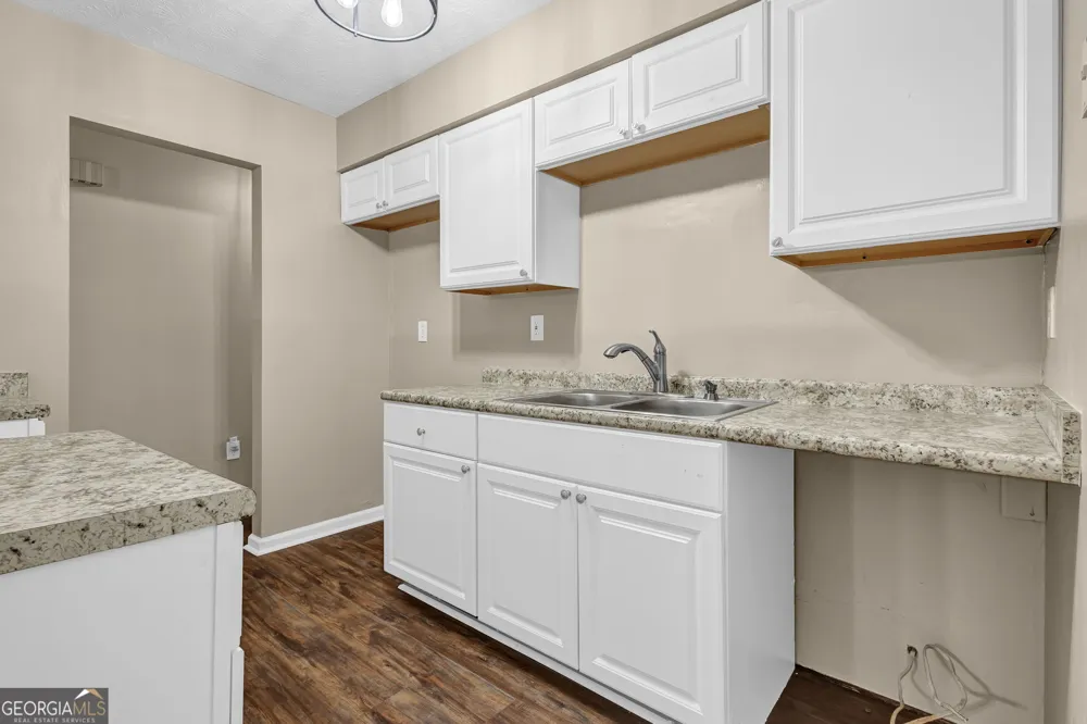 8997 Huntwood LN Riverdale, GA 30274