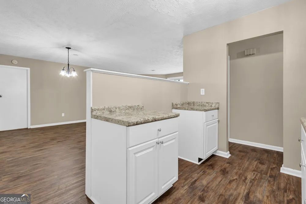 8997 Huntwood LN Riverdale, GA 30274