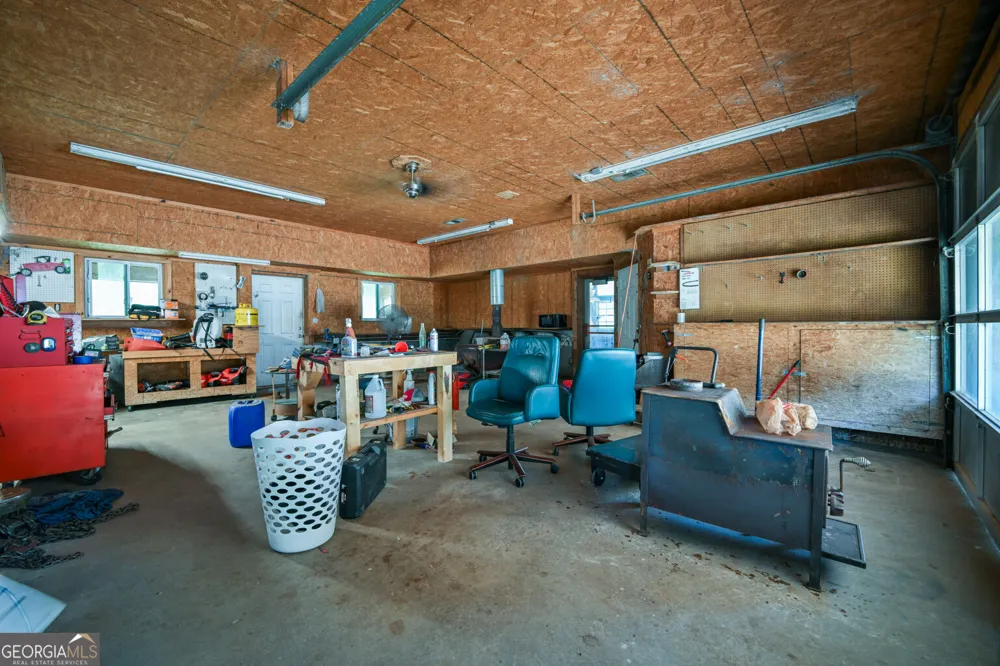 2144 Boar Tusk RD NE Conyers, GA 30012