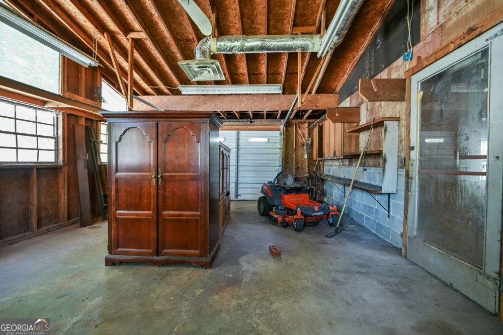2144 Boar Tusk RD NE Conyers, GA 30012