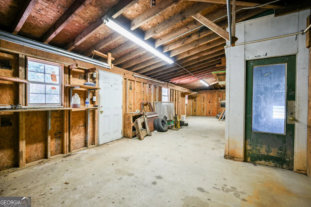 2144 Boar Tusk RD NE Conyers, GA 30012