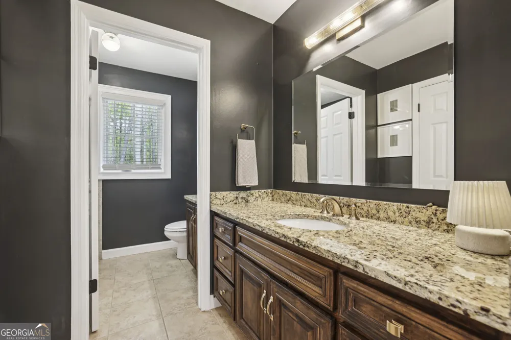 8025 River CIR Sandy Springs, GA 30350