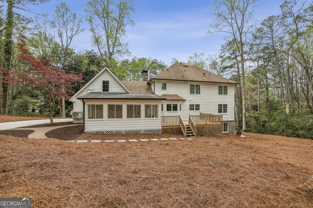8025 River CIR Sandy Springs, GA 30350