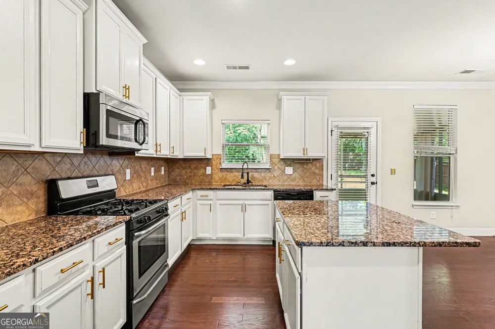 1285 Polk XING McDonough, GA 30252