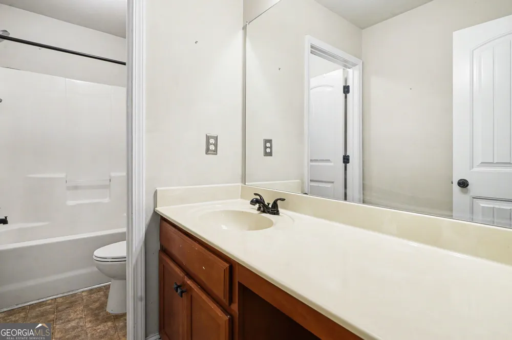 1285 Polk XING McDonough, GA 30252