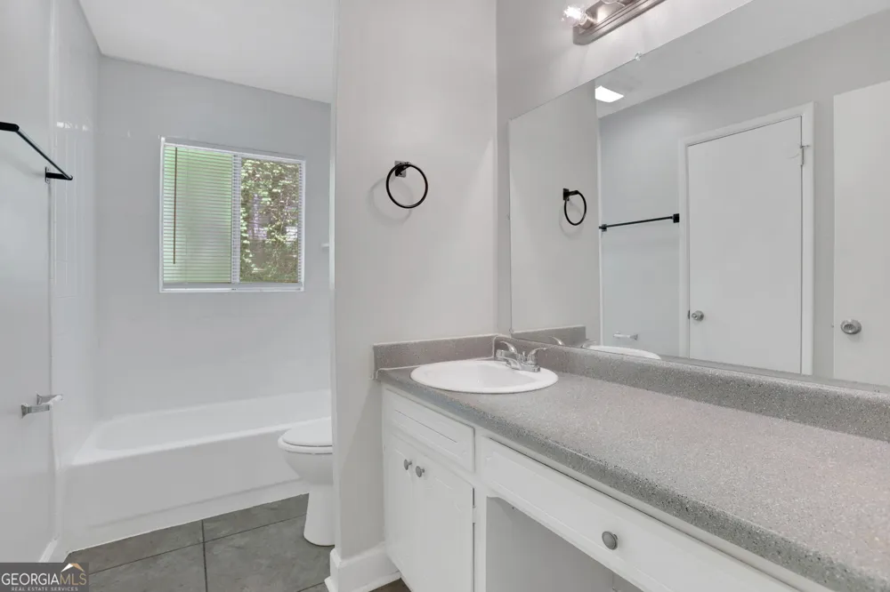 4329 Cedar Ridge TRL Stone Mountain, GA 30083
