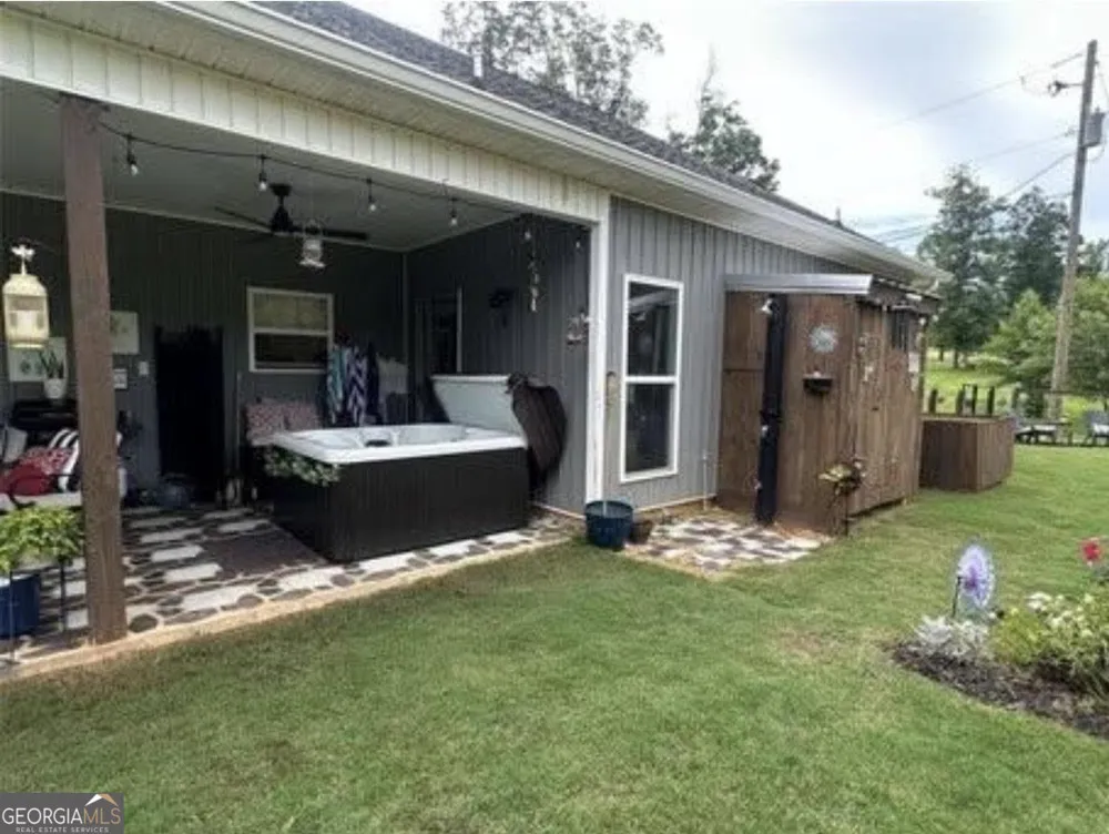 570 County Road 79 Roanoke, AL 36274