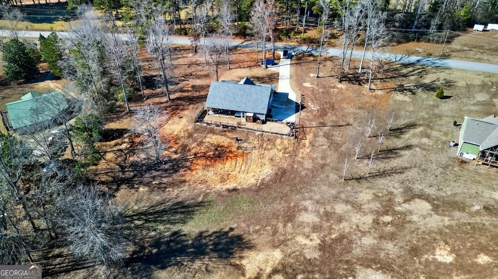 570 County Road 79 Roanoke, AL 36274