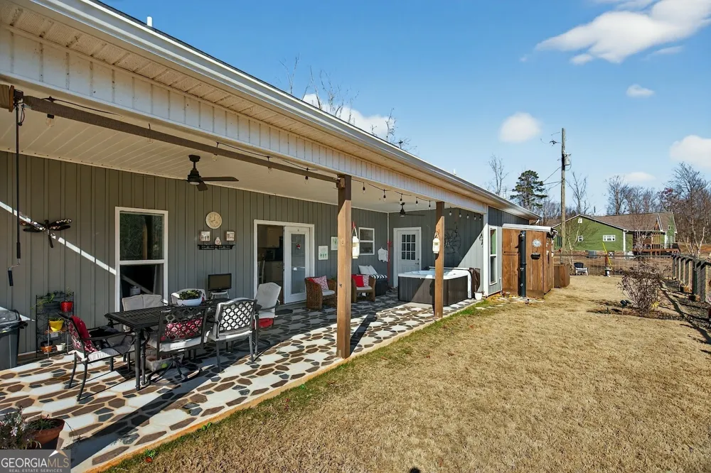 570 County Road 79 Roanoke, AL 36274
