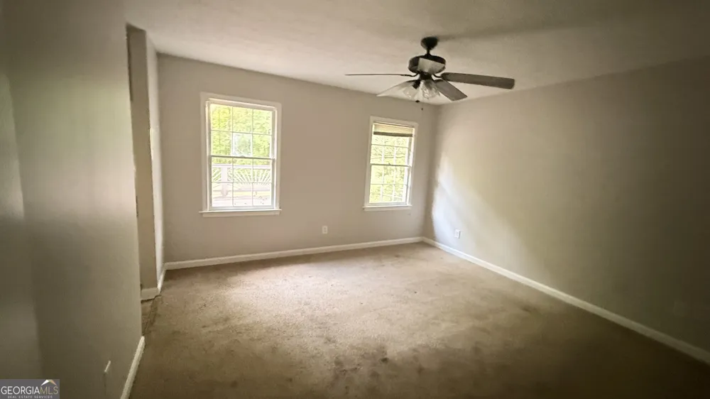 55 Oak Crest CT Covington, GA 30016