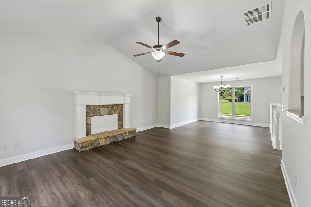 410 Redtail RD Jefferson, GA 30549