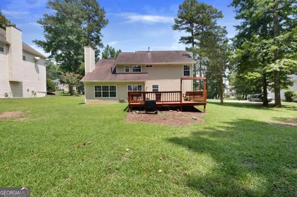 9878 Point View DR Jonesboro, GA 30238