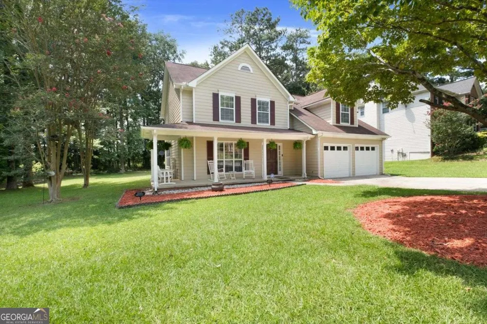 9878 Point View DR Jonesboro, GA 30238
