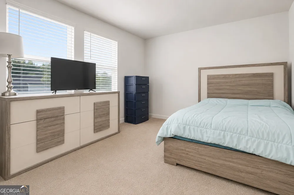 1129 Bluecoat CIR Hampton, GA 30228