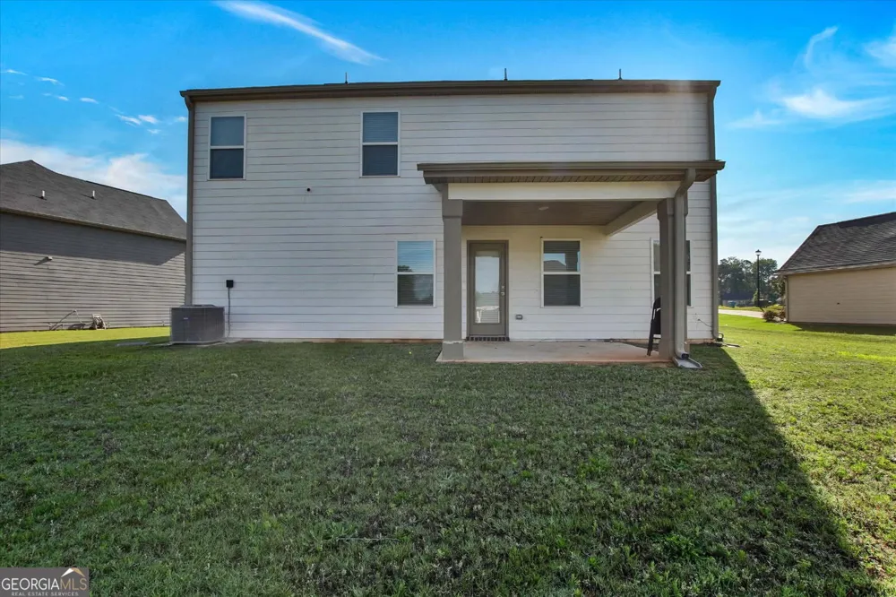 1129 Bluecoat CIR Hampton, GA 30228