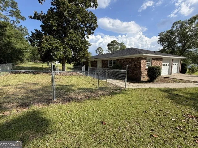 1202 Judy PL Vidalia, GA 30474