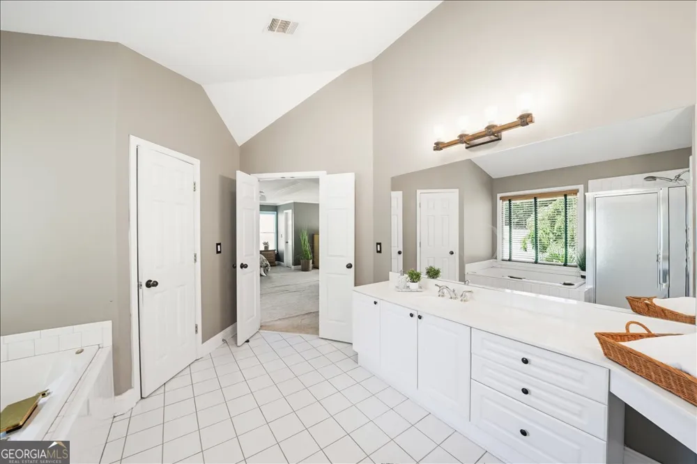 6415 E Hills CT Cumming, GA 30041