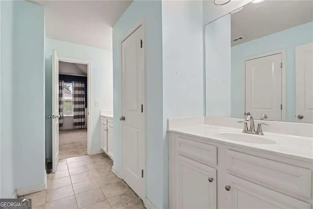 5145 Whisper Point BLVD Cumming, GA 30028