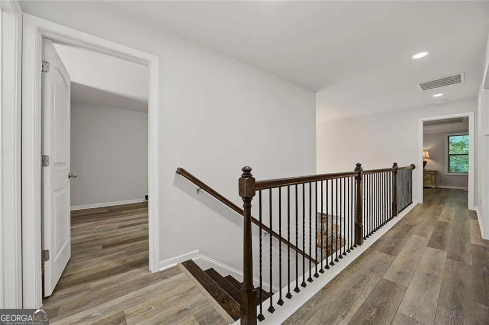 2236 Hamilton Lake PKWY Buford, GA 30519
