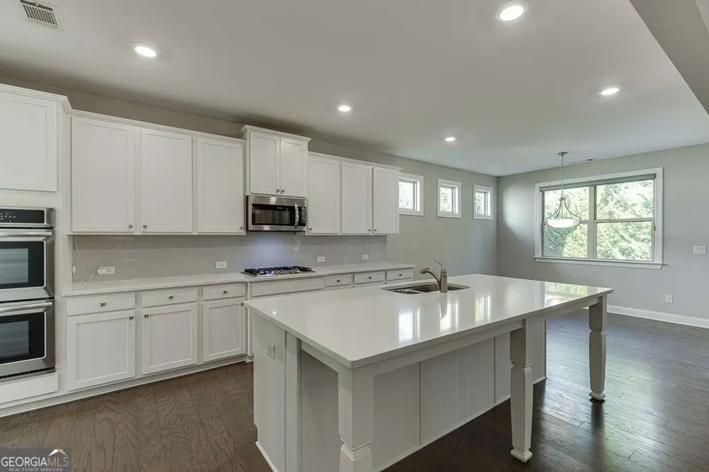 3005 Davidsonville DR Cumming, GA 30041