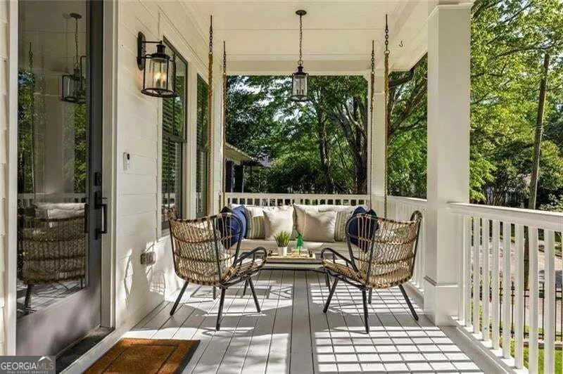 322 Candler ST NE Atlanta, GA 30307