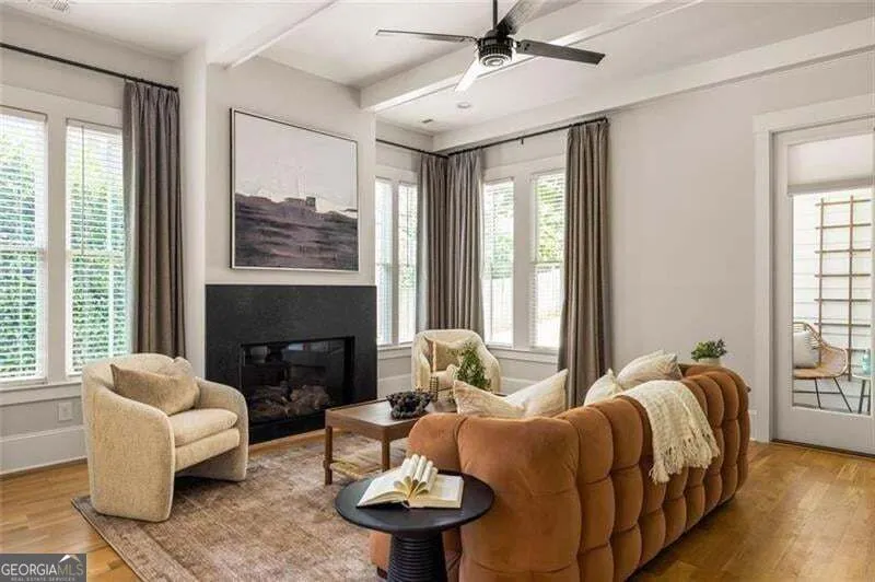 322 Candler ST NE Atlanta, GA 30307