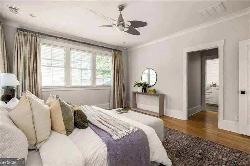 322 Candler ST NE Atlanta, GA 30307