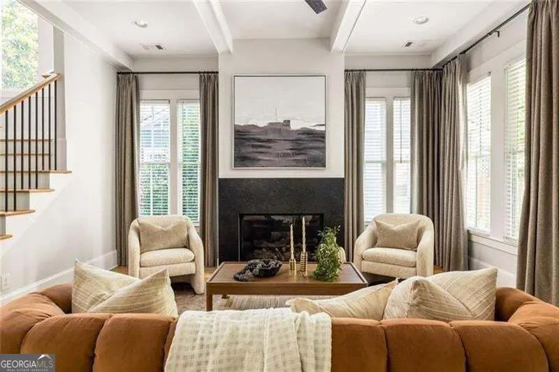 322 Candler ST NE Atlanta, GA 30307