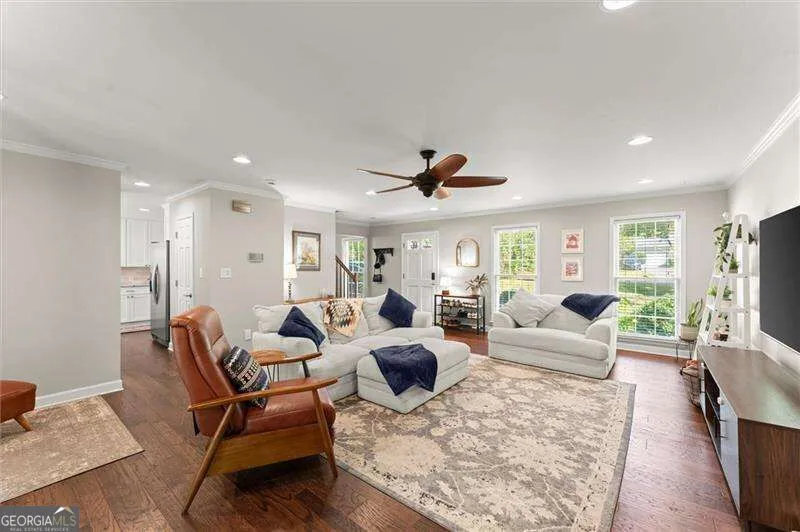 410 Wall ST Marietta, GA 30068